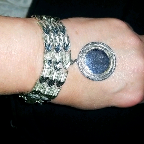 1939 Pegasus Coro Bracelet - Picture 1 of 8